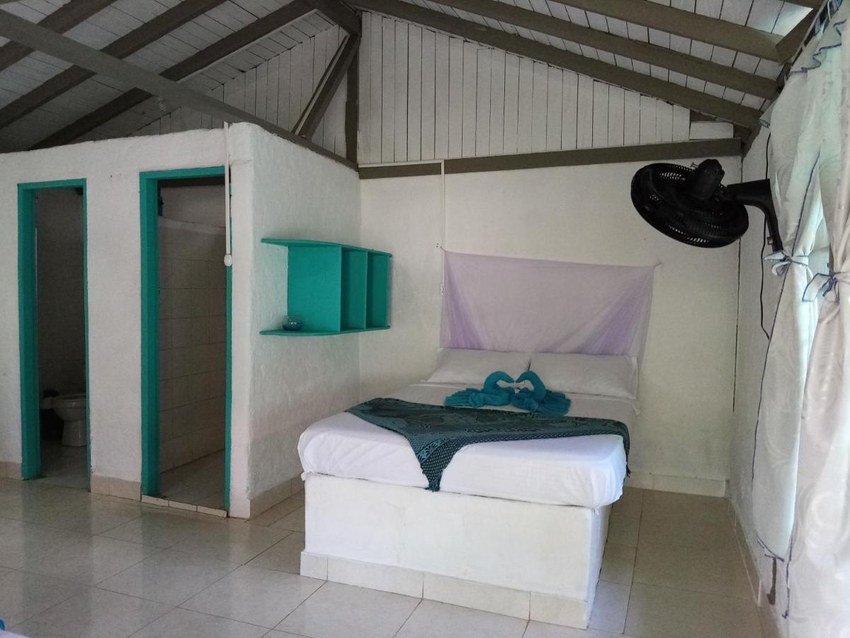 Cabanas Los Almendros Capurgana Luaran gambar