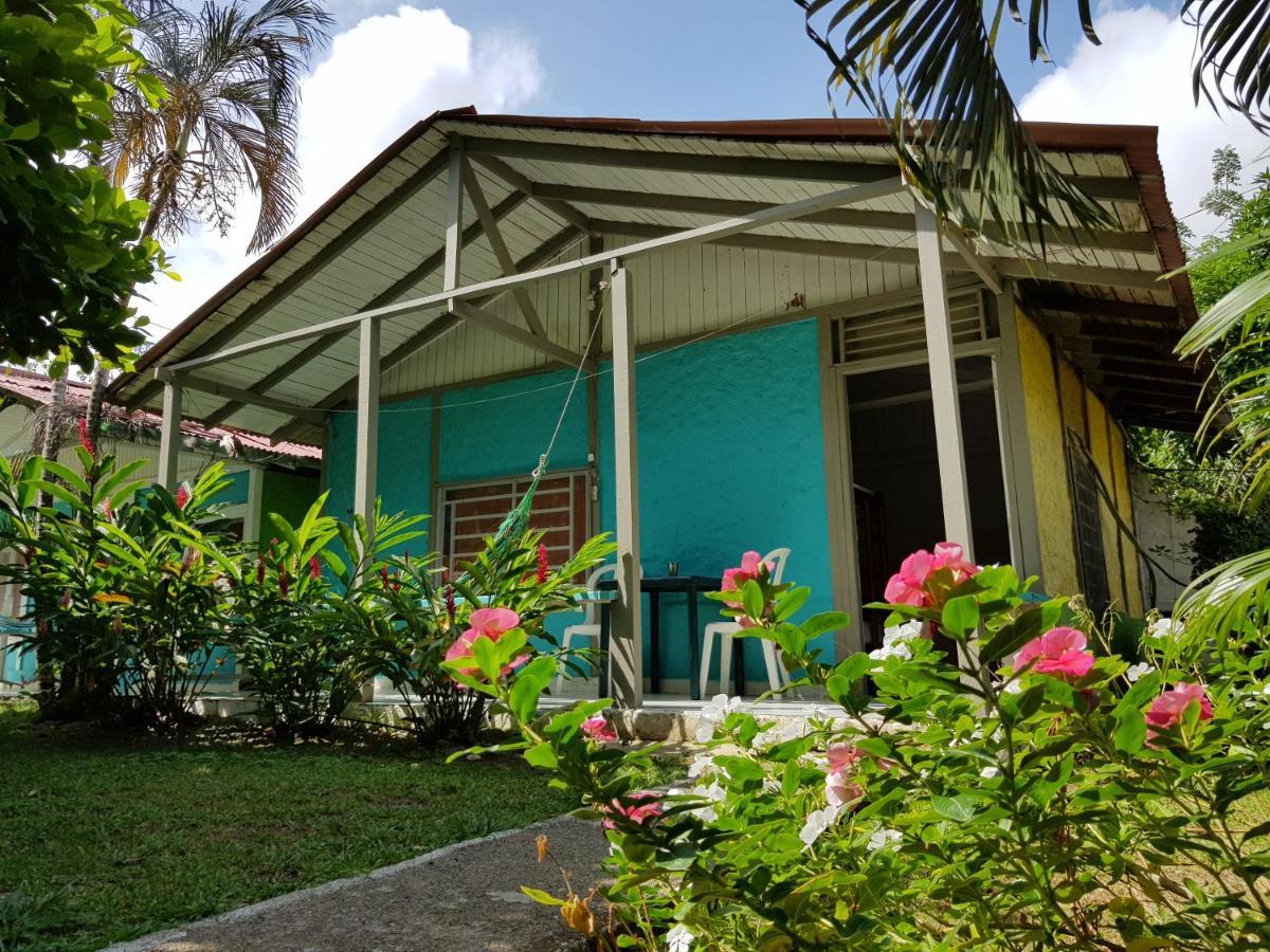 Cabanas Los Almendros Capurgana Luaran gambar